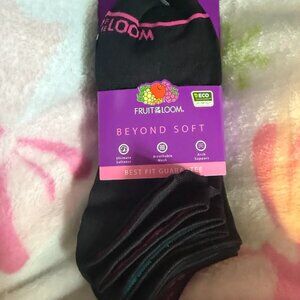 Fruit of the Loom Beyond Soft Women's No Show Socks